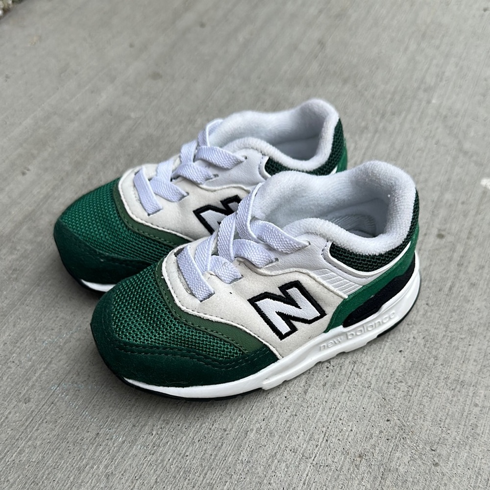 New Balance Toddler Sneakers in Green and White